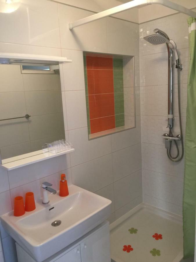 Apartmani Noah - Iva I Matea Stanici ภายนอก รูปภาพ